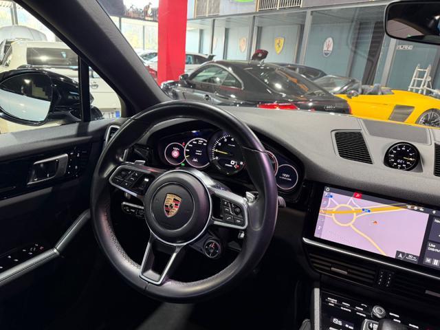PORSCHE Cayenne 3.0 COUPE E-HYBRID UFF BONALDI 462HP