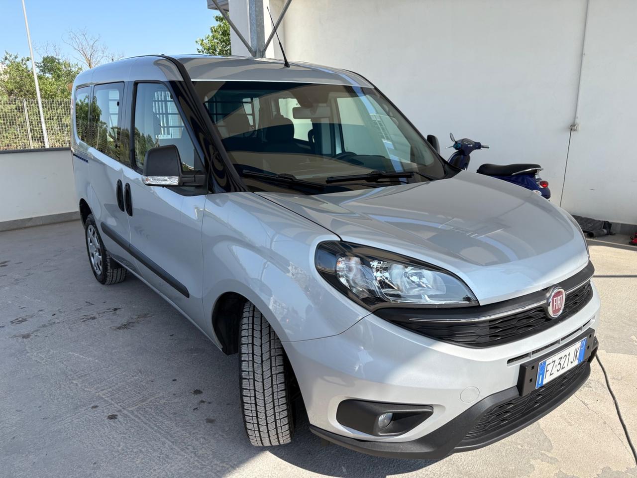 DOBLO’ AUTOCARRO 5posti 2019