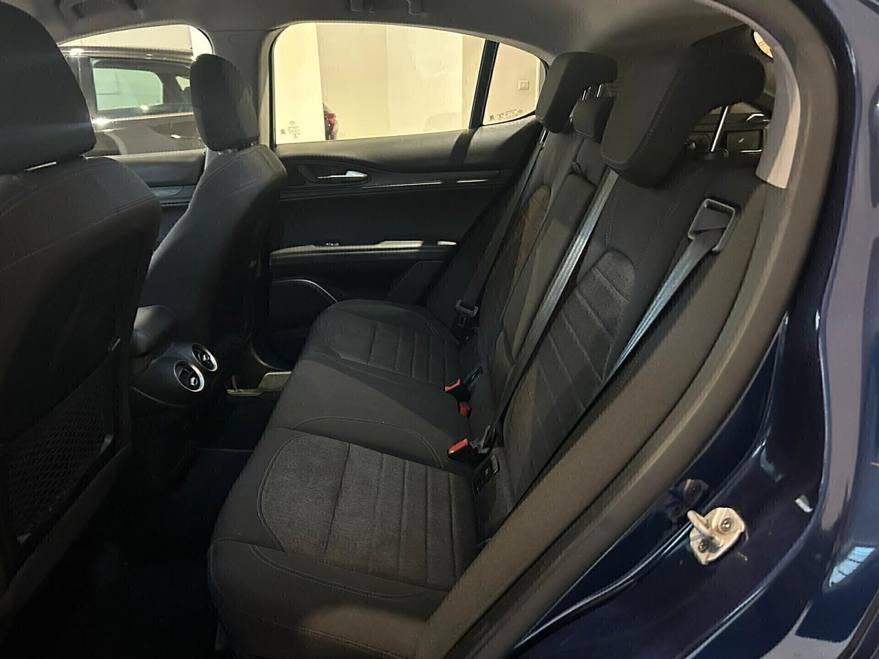 Alfa Romeo Stelvio 2.2 Turbodiesel 210 CV AT8 Q4 Business