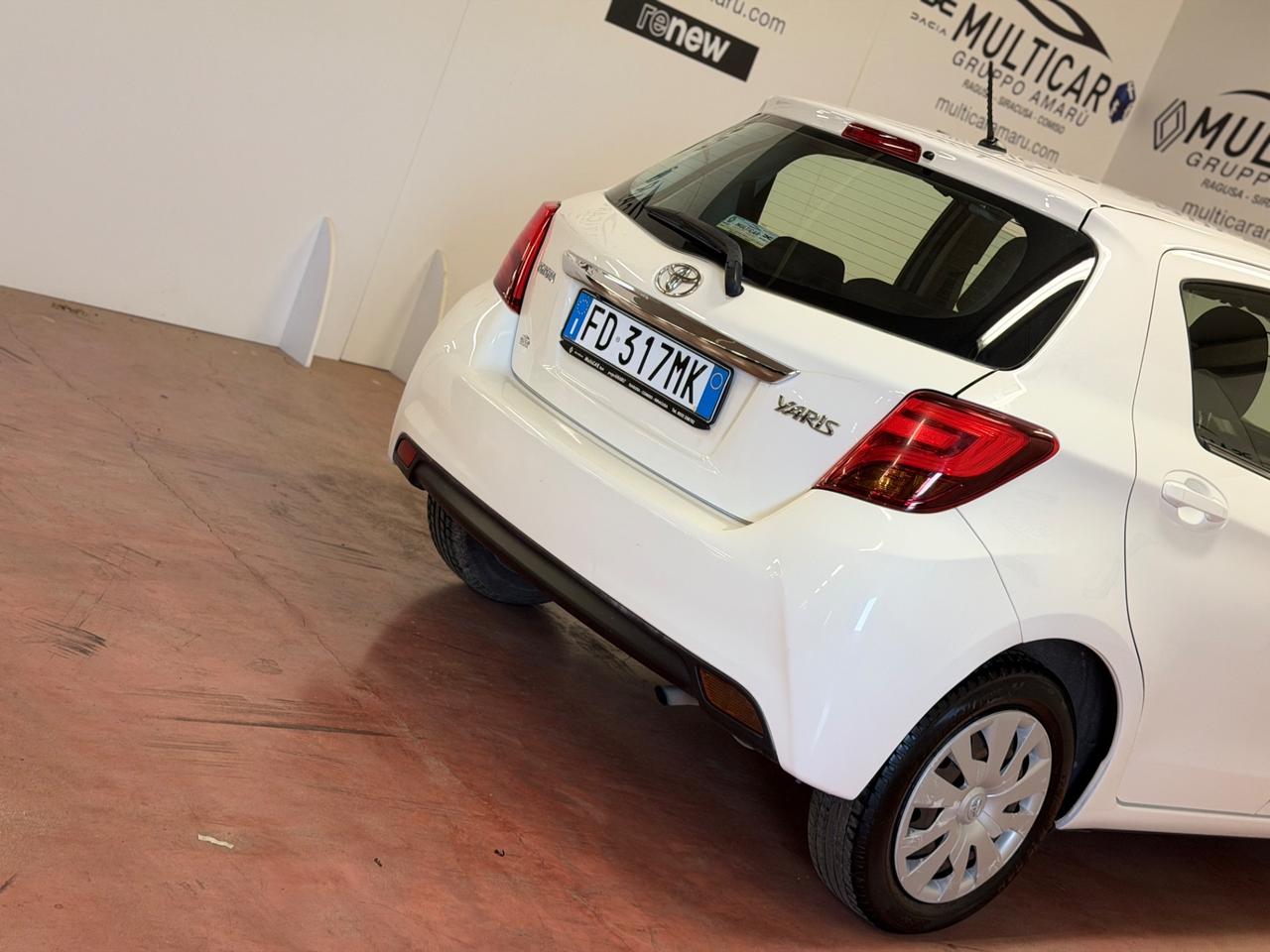 Toyota Yaris 1.0 5 porte Active