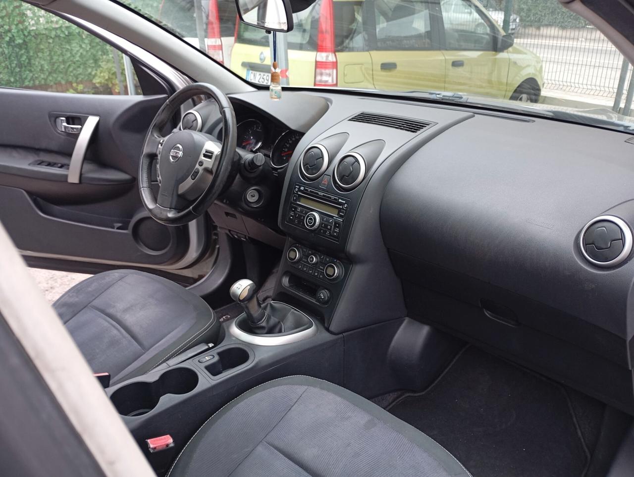 Nissan Qashqai Qashqai 2 1.6 16V Tekna