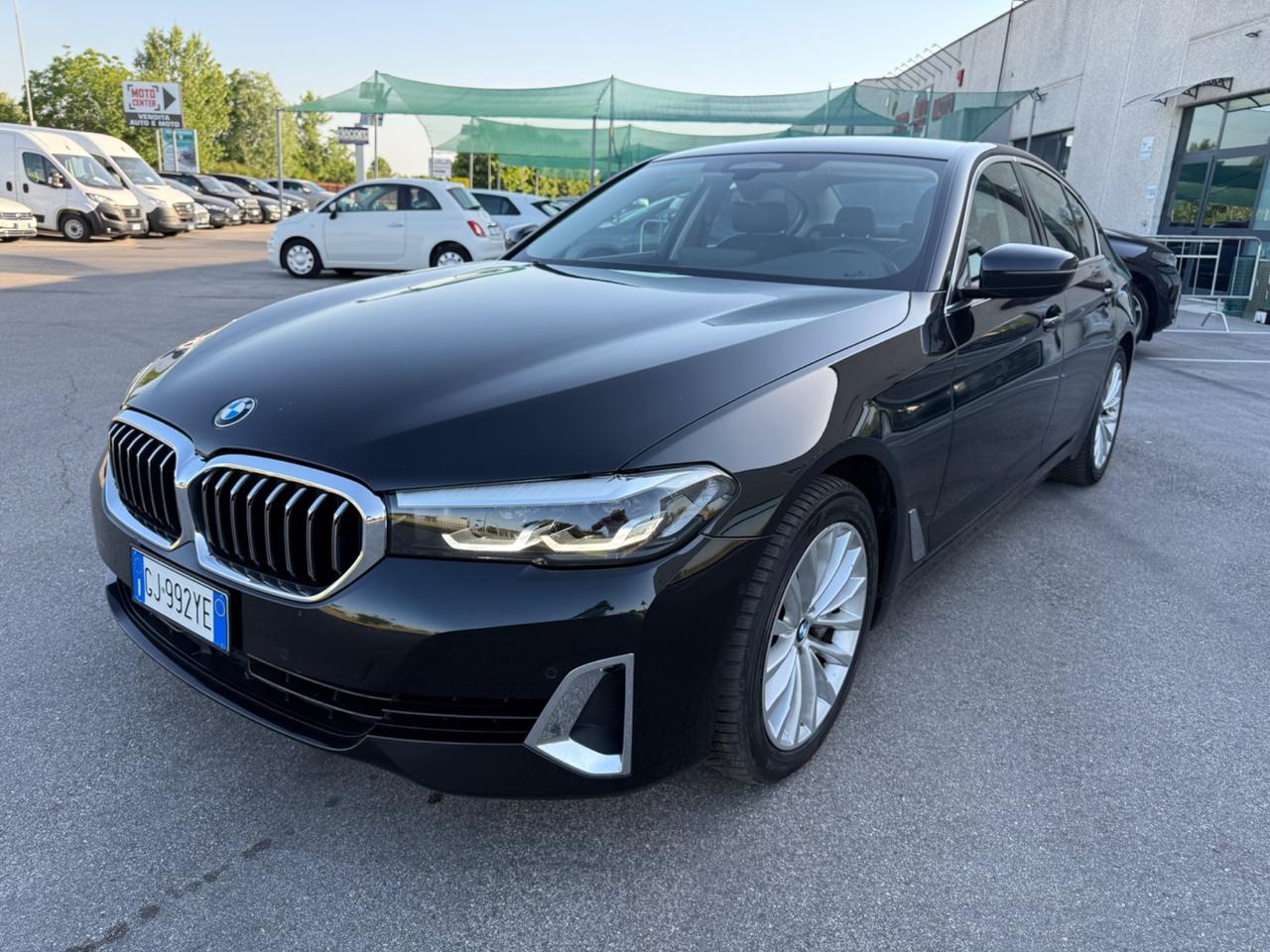 Bmw 530 Berlina 48V Luxury Line 3.0 249 Cv
