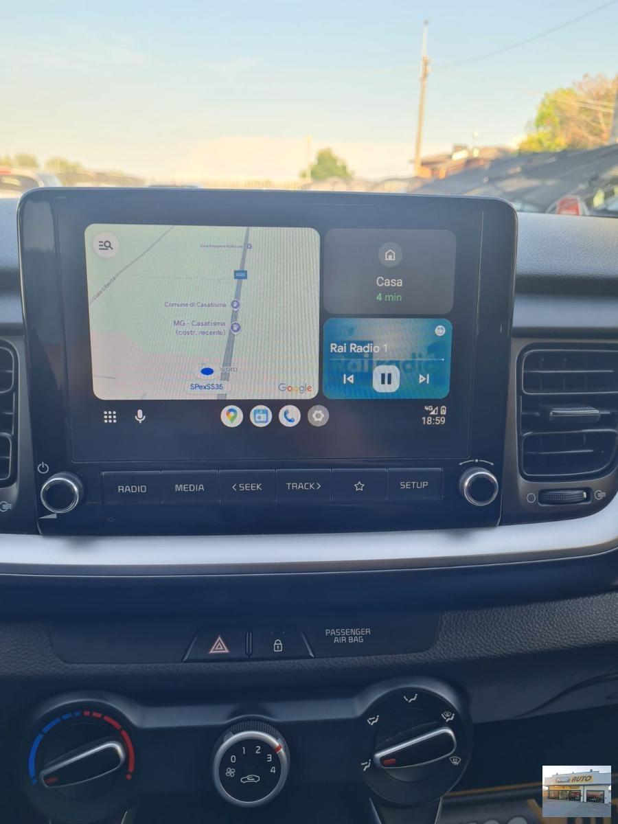 KIA Stonic 1.2 Benzina-Neopatentati-Anno 2022