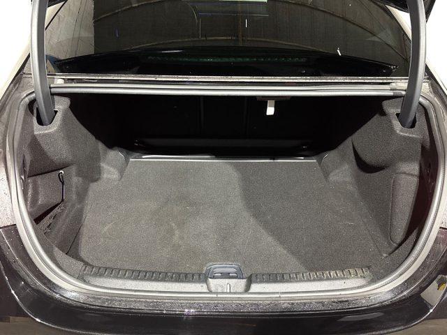 MERCEDES-BENZ E 220 d Mild hybrid Advanced Auto