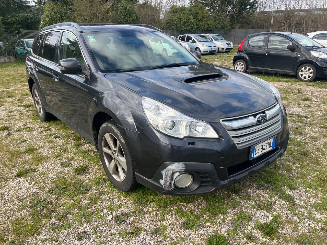 Subaru OUTBACK 2.0D AWD Trend Leather (peoblema albero a camme )