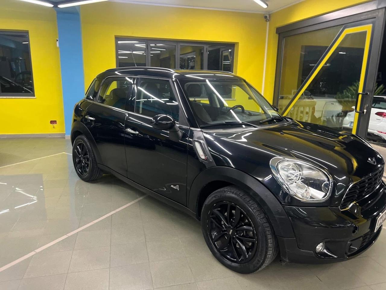 Mini Cooper SD Countryman 2.0 ALL4 garantita 12 mesi cambio automatico