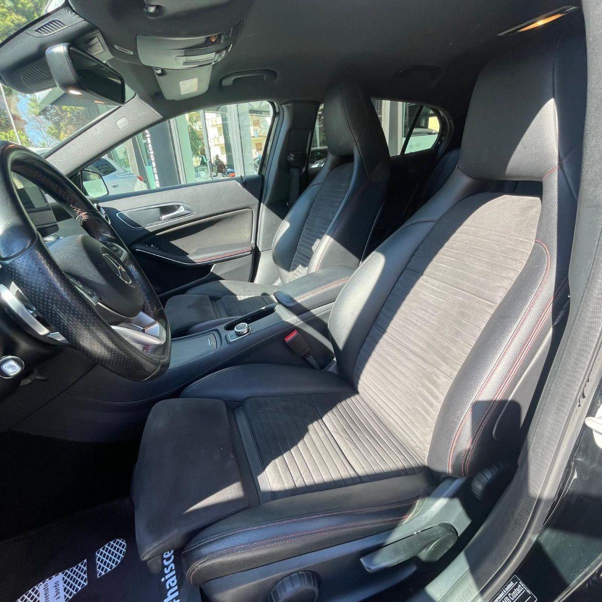 MERCEDES GLA 200D AUTOMATIC PREMIUM