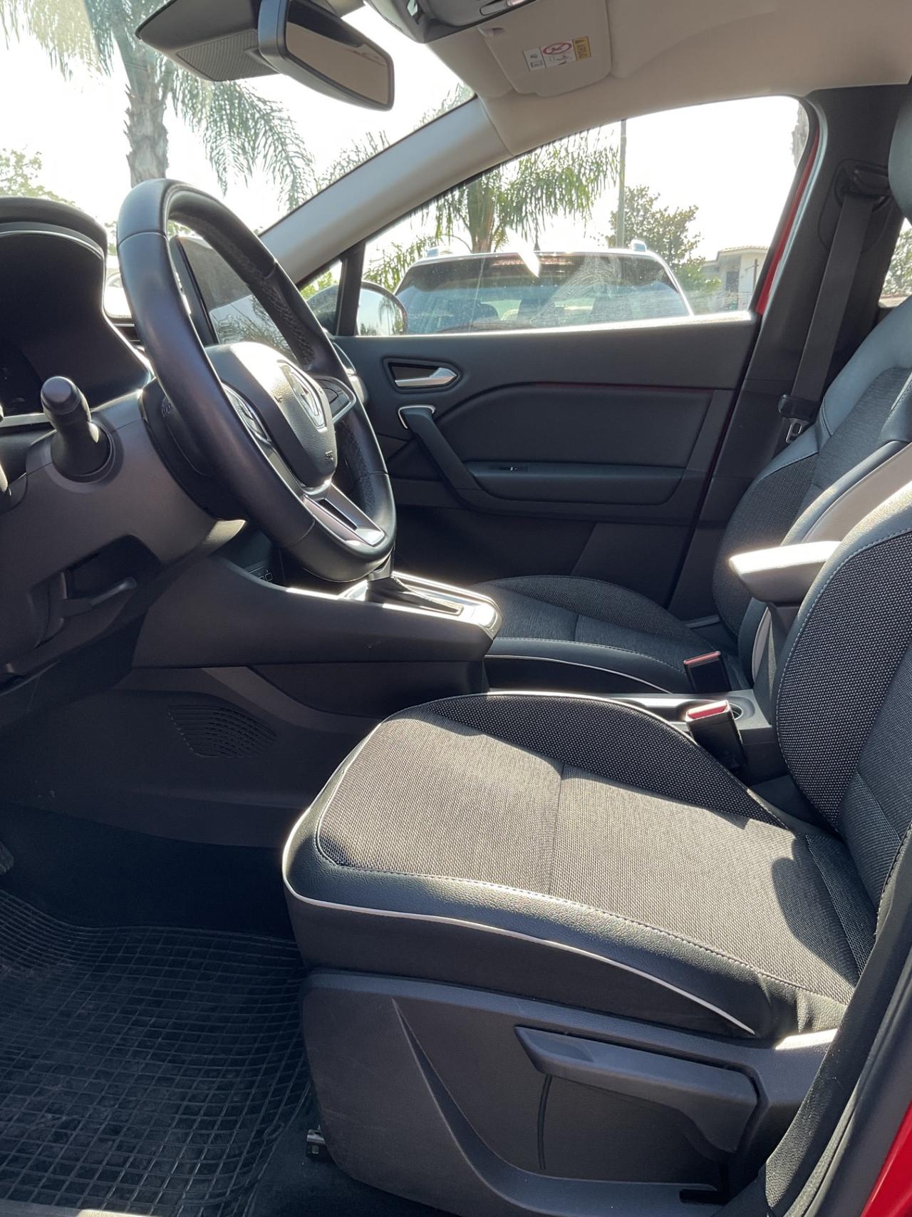 Renault Captur Plug-in Hybrid E-Tech 160 CV Engineered
