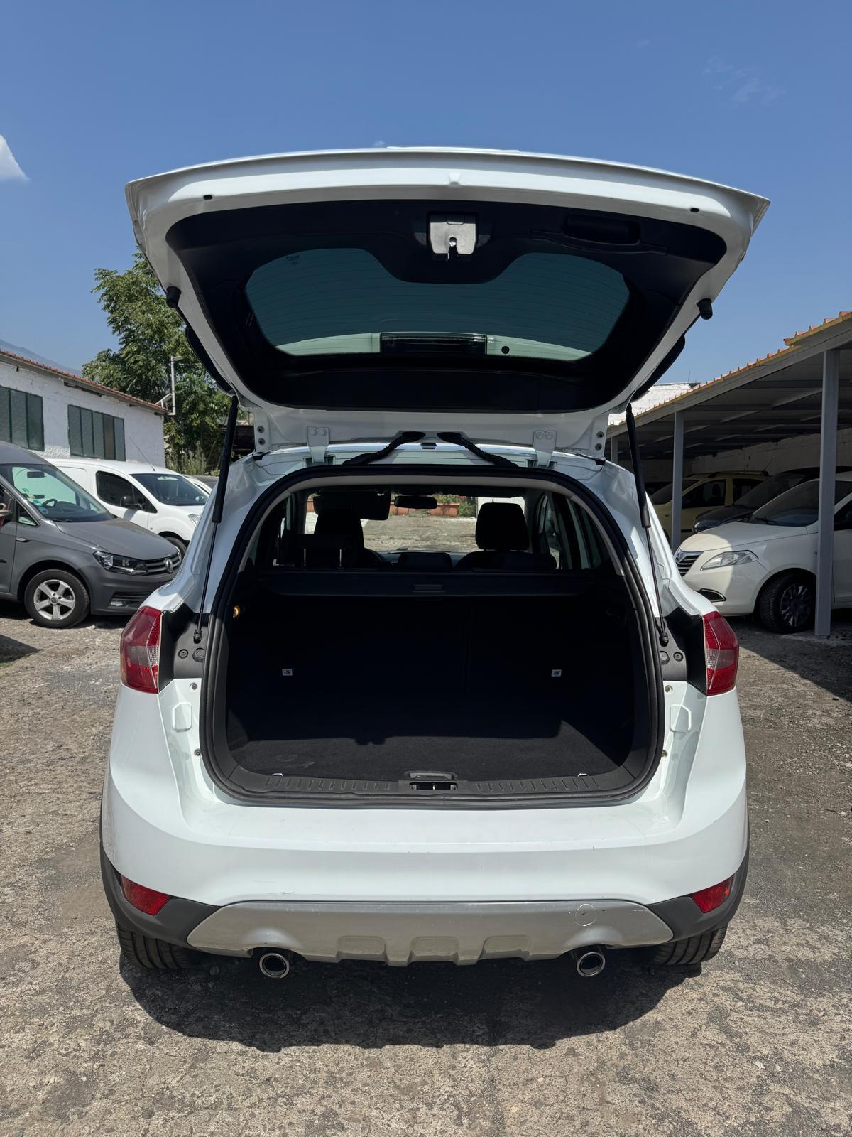Ford Kuga 2.0 TDCi 140 CV 2WD Titanium DPF