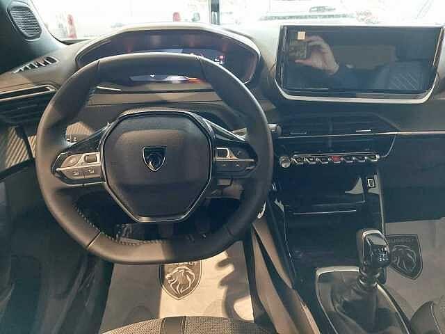 Peugeot 2008 PureTech 100 S&S Allure KM0