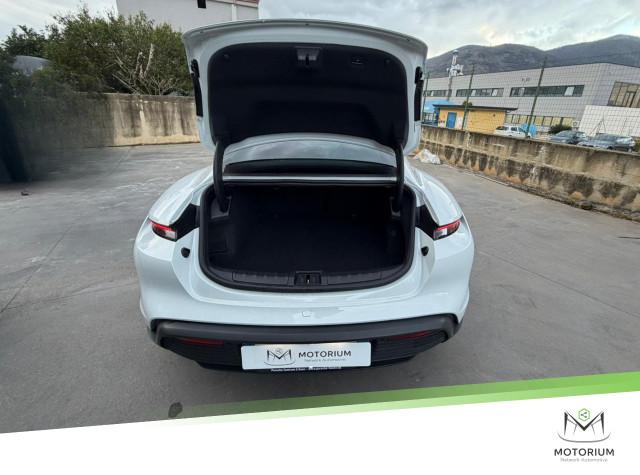 Porsche Taycan Performance Plus