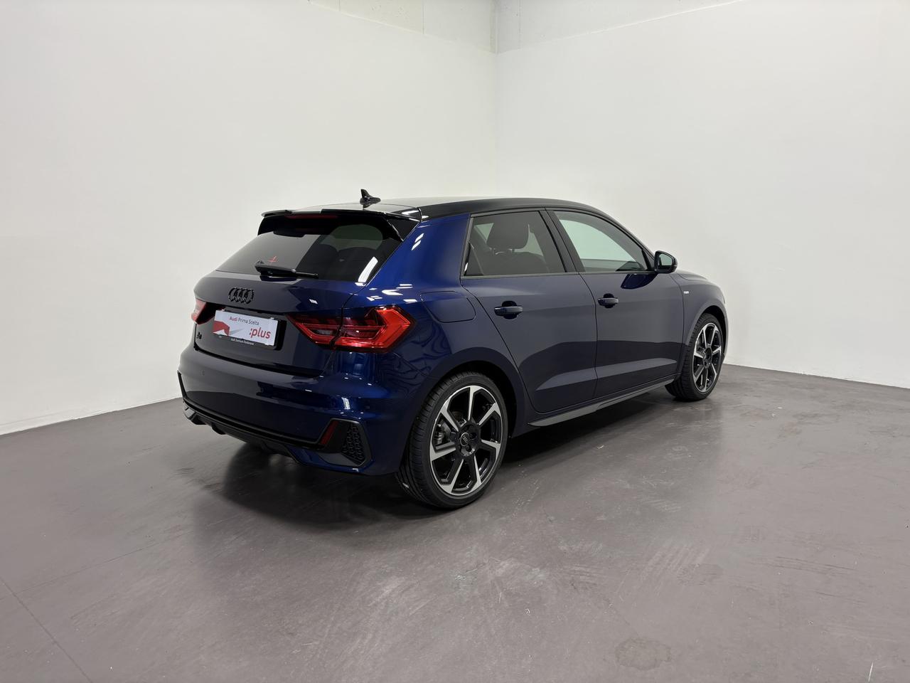 AUDI AUDI A1 SPORTBACK 30 TFSI S-TRONIC IDENTITY BLACK