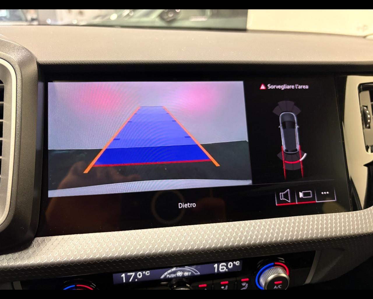 AUDI A1 ALLSTREET 30 TFSI S-TRONIC IDENTITY CONTRAST