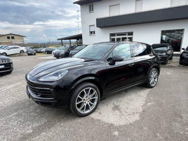 PORSCHE Cayenne 3.0 V6