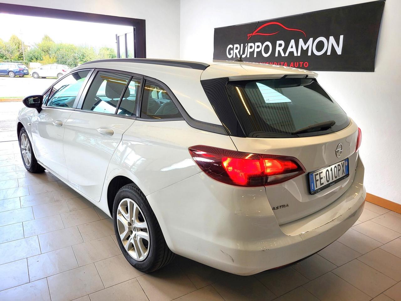 Opel Astra 1.6 CDTi Sports Tourer