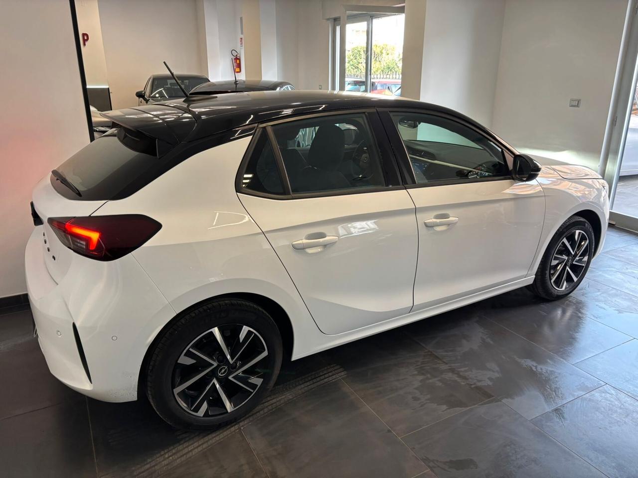 Opel Corsa 1.2 GS 75CV