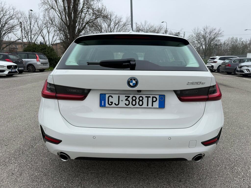 BMW Serie 3 Touring 320 e Sport Steptronic