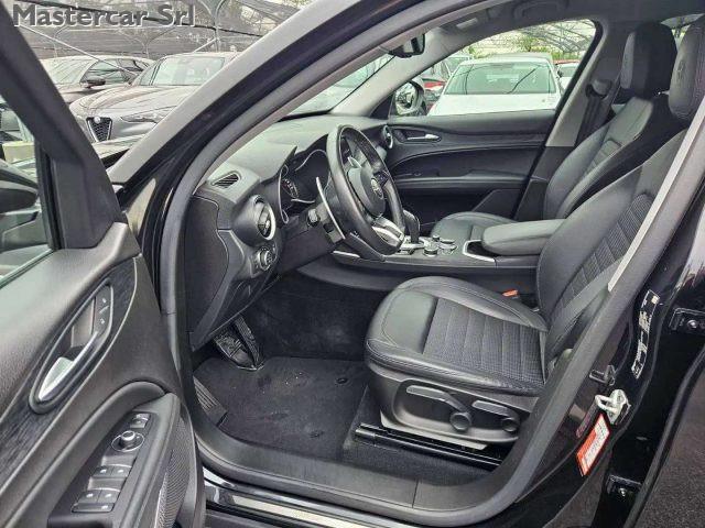 ALFA ROMEO Stelvio Stelvio 2.2 t Executive Q4 190cv auto - GF824LF