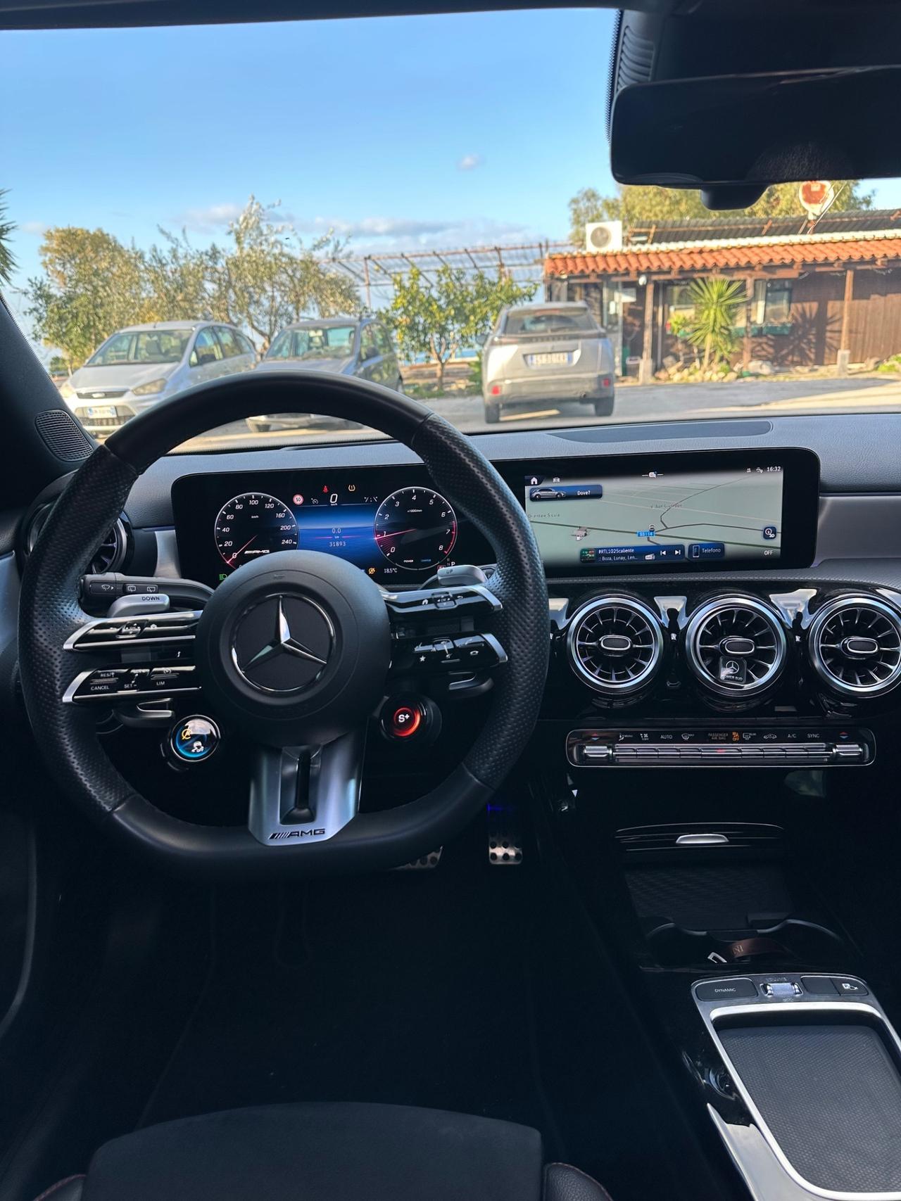 Mercedes-benz A 35 AMG LINE PREMIUM PLUS