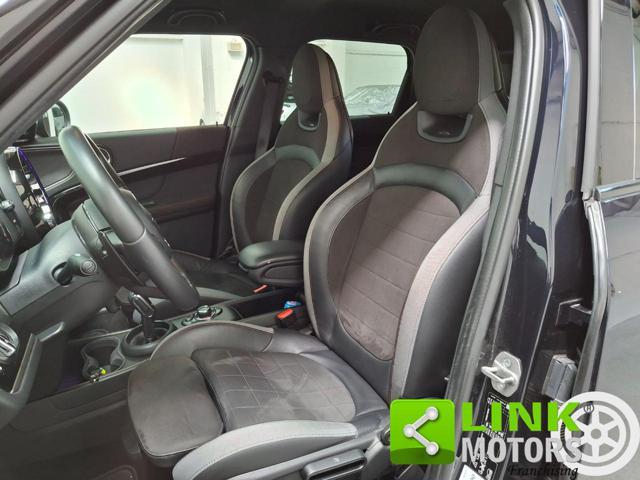 MINI John Cooper Works 2.0 John Cooper Works 'JCW' Countryman ALL4