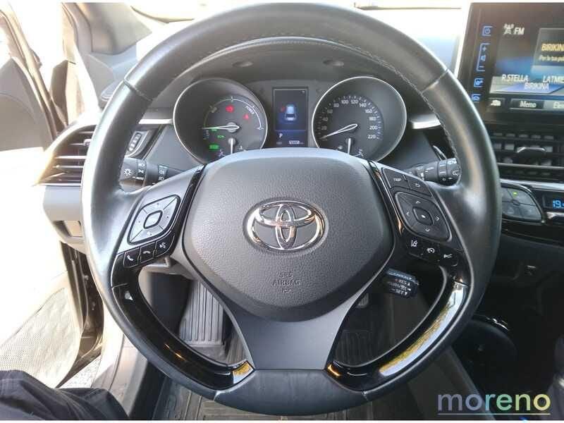 Toyota C-HR 1.8H Dynamic ECVT 2WD