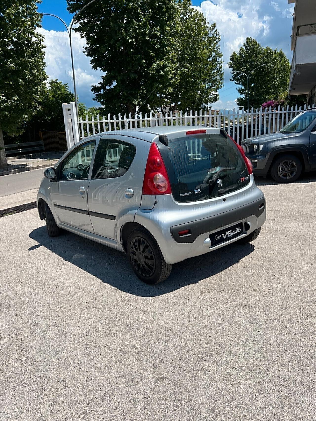 Peugeot 107 1.0 68CV 5p. Plaisir