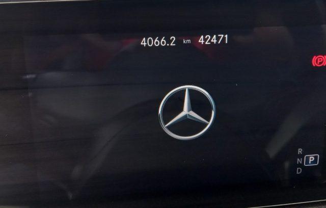 MERCEDES-BENZ GLB 200 d Automatic 4Matic Sport