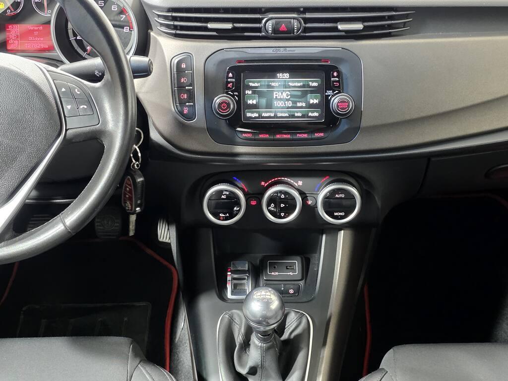 Alfa Romeo Giulietta 1.4 t. Distinctive 120cv E6
