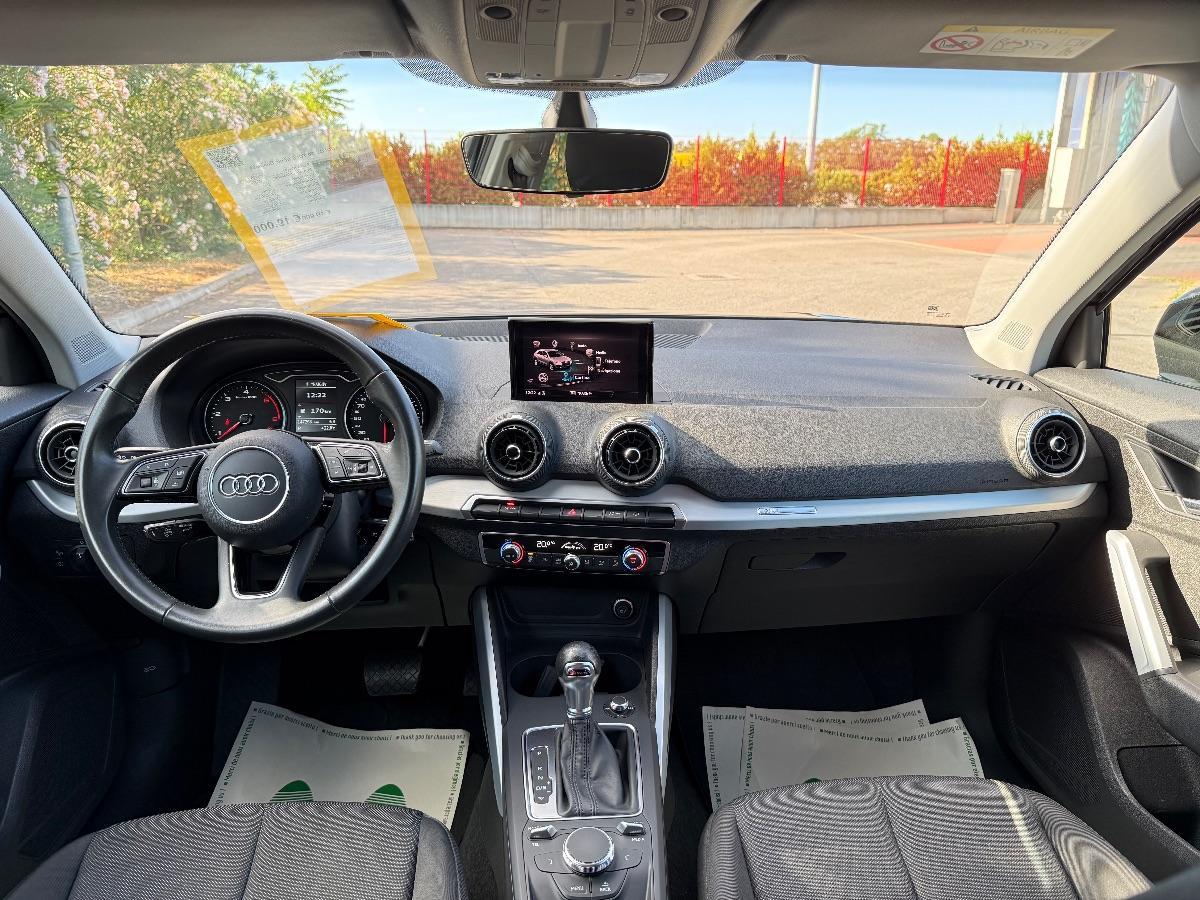 AUDI - Q2 - 30 TDI S Tronic Business; Navigatore;