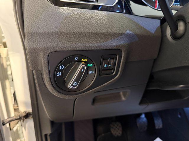 VOLKSWAGEN Golf Sportsvan 1.6 TDI 110CV Highline GANCIO Navi DAB+