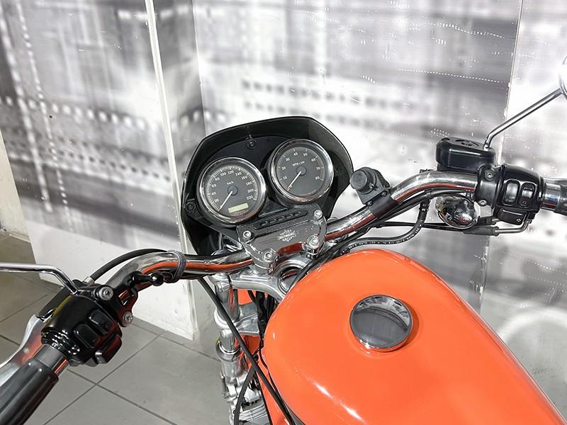 Harley Davidson XL 1200 Roadster