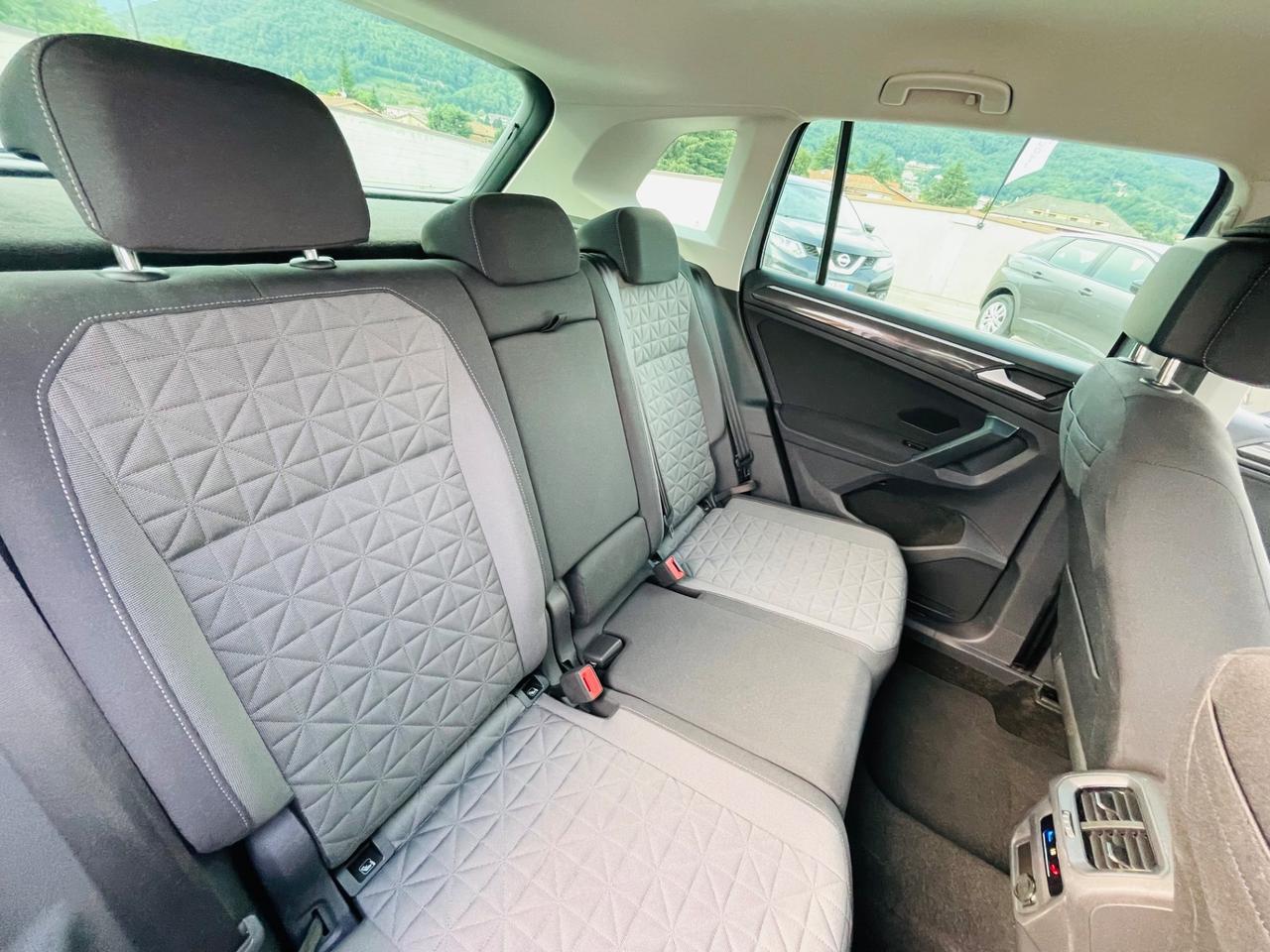 Volkswagen Tiguan 2.0 TDI 150 CV SCR DSG Life Euro 6E UniProprietario