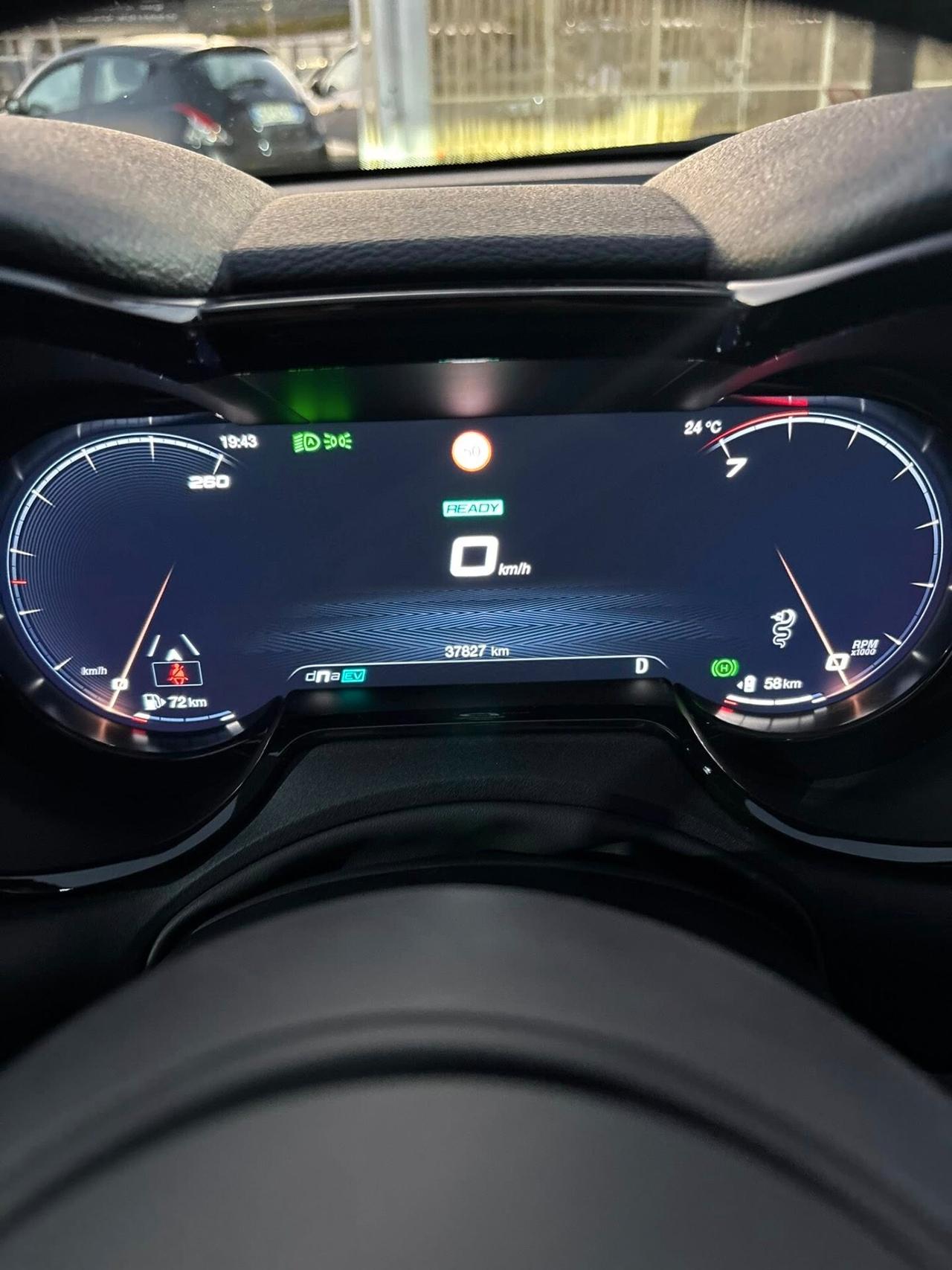 Alfa Romeo Tonale 1.3 280 CV PHEV AT6 Q4 Veloce