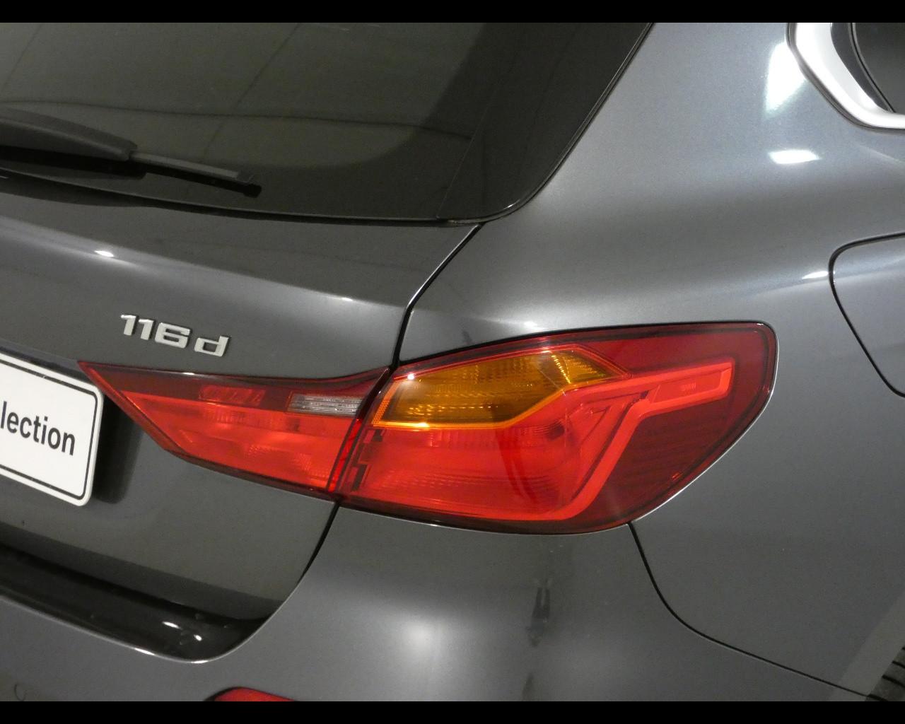 BMW Serie 1 (F40) - 116d 5p. Business Advantage