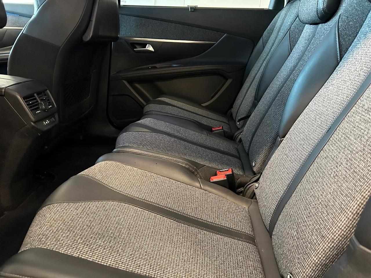 Peugeot 5008 ALLURE BlueHDi 150 7 posti UNICO PR.