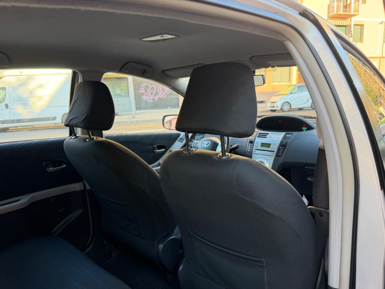 Toyota Yaris 1.3 5 porte M-MT Navi