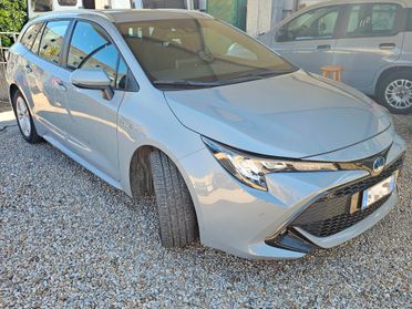 Toyota Corolla Touring Sports 1.8 Hybrid Business Tech