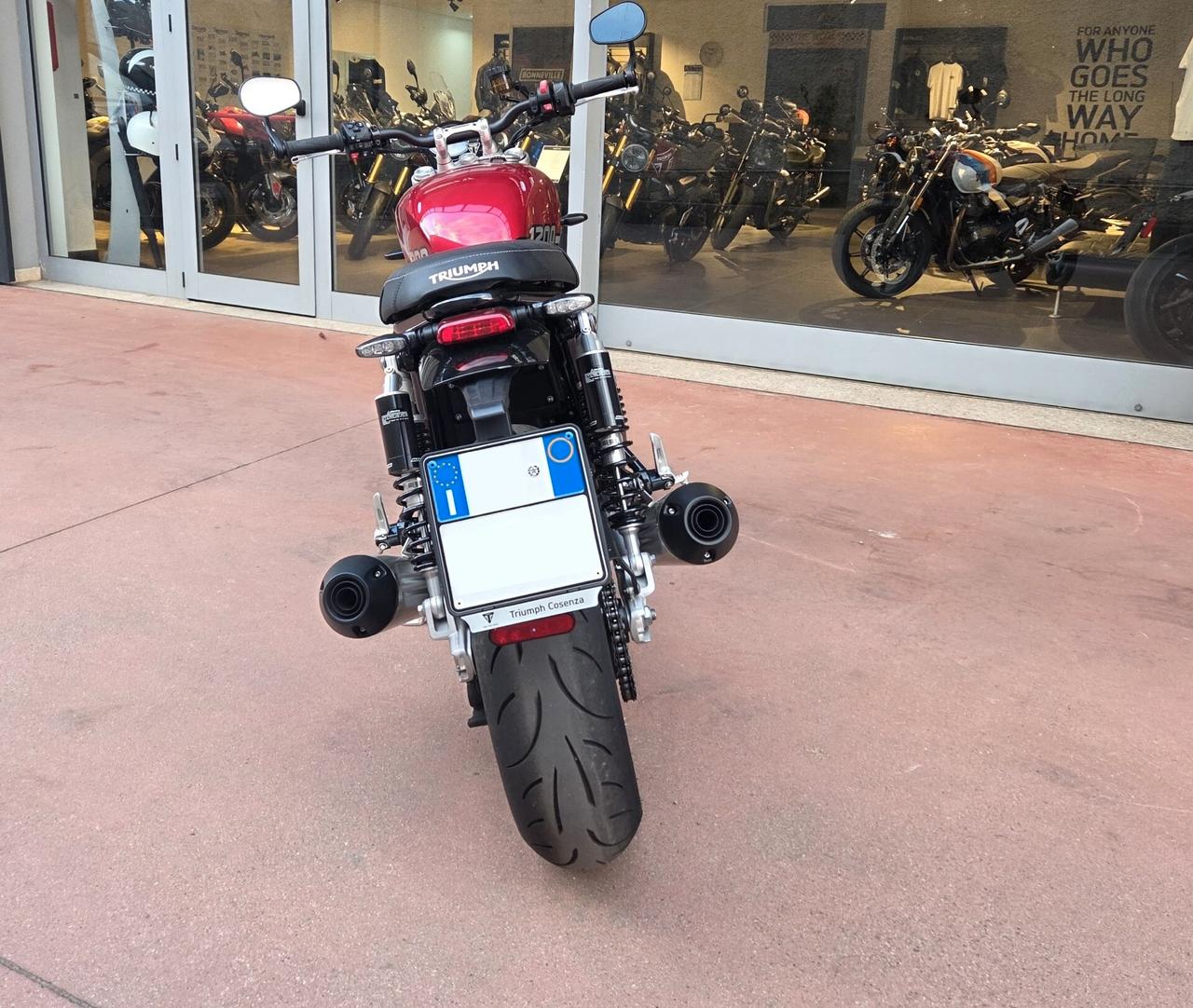 TRIUMPH SPEED TWIN 1200 AZIENDALE