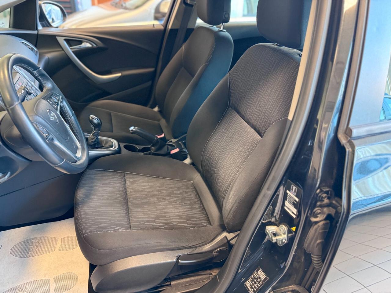 Opel Astra 1.7 CDTI 110CV Sports Tourer Cosmo