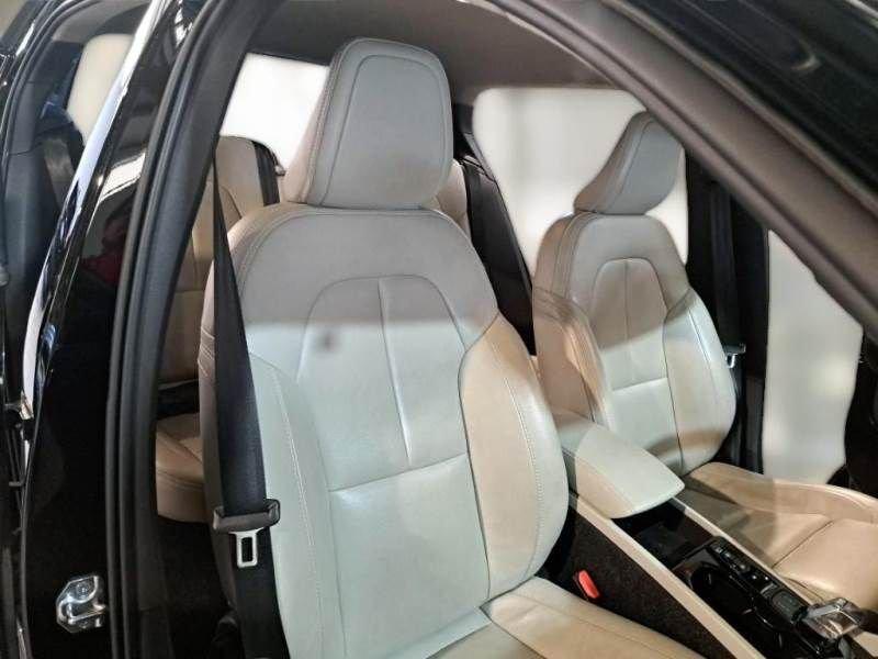 Volvo XC40 Recharge T4 129+82 CV Recharge Plug-in Hybrid Inscription Expression