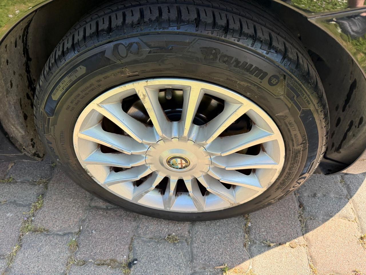 Alfa Romeo MiTo 1.3 JTDm 85 CV SeS Distinctive