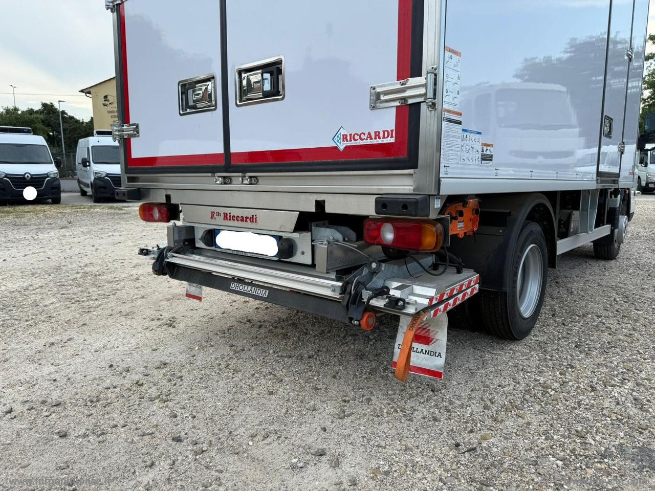 CANTER FUSO