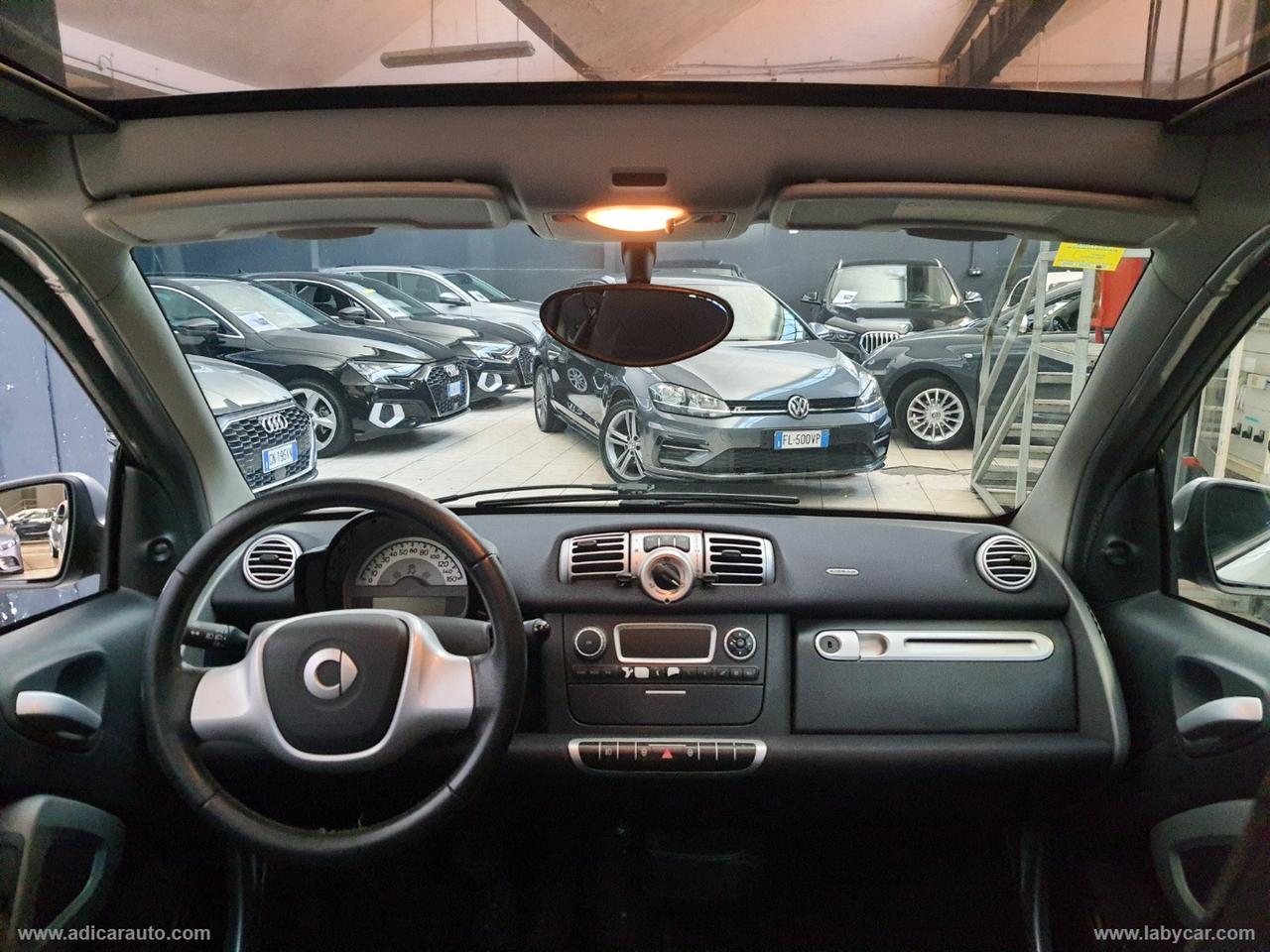 SMART fortwo 1000 52 kW MHD coupé