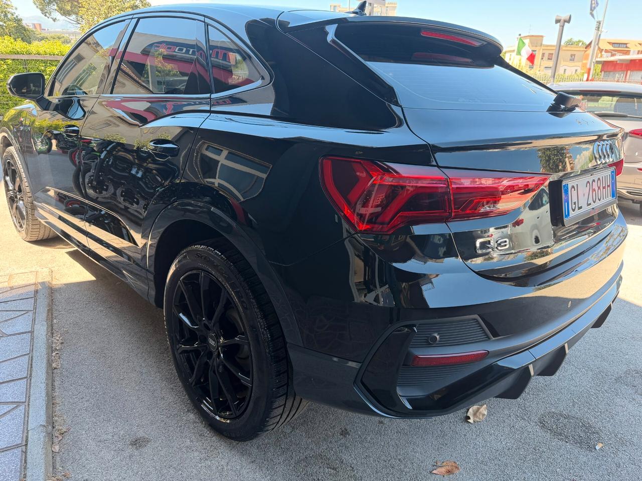 Audi Q3 40 TDI quattro S tronic S line edition