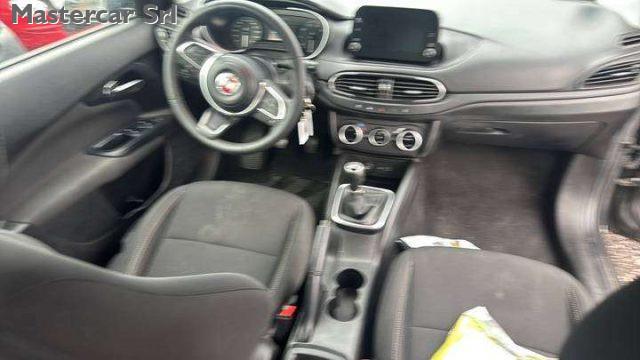 FIAT Tipo NEOPTATENTATI grandinata SW 1.0 t3 100cv TG : GP35