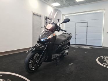 Honda SH 300 i