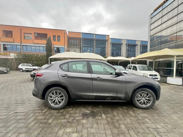 Alfa Romeo Stelvio 2.2 Turbodiesel 210 CV AT8 Q4 Business