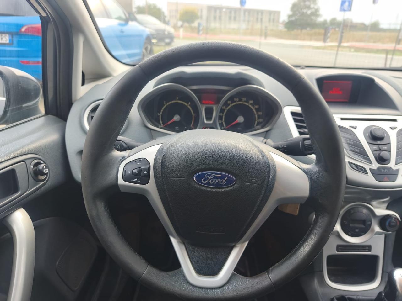 Ford Fiesta 1.4 TDCi 5p. Titanium