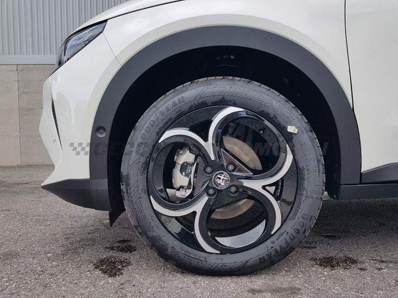 Alfa Romeo Junior Junior 1.2 ibrida Speciale 136cv edct6