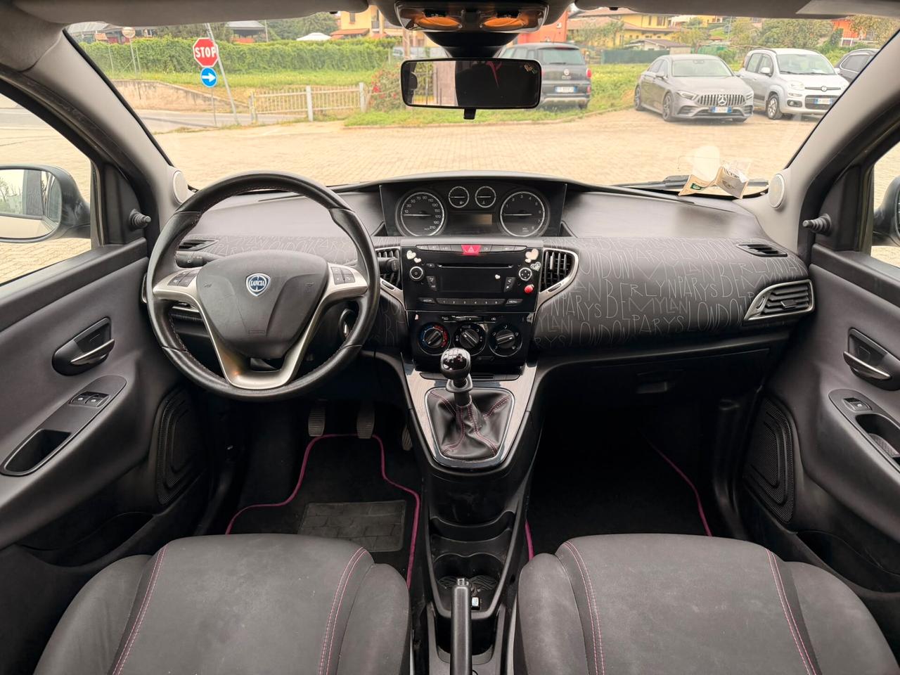 Lancia Ypsilon 1.2 69 CV 5 porte Platinum